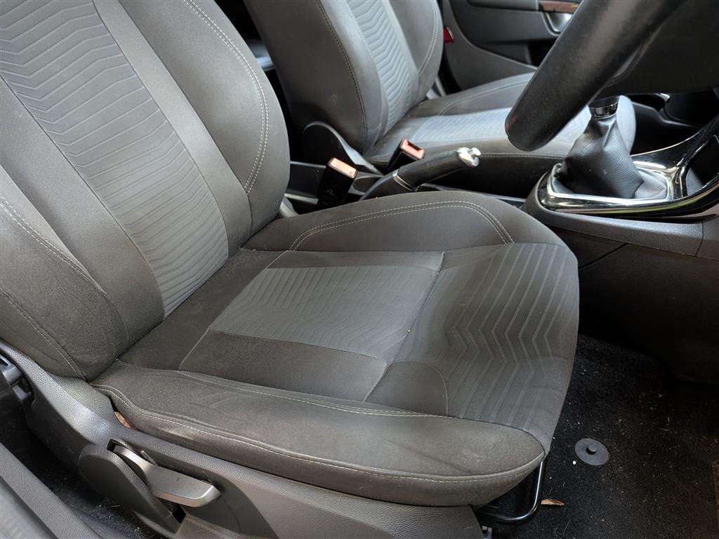 <p>2016 FORD FIESTA ZETEC TURBO</p>