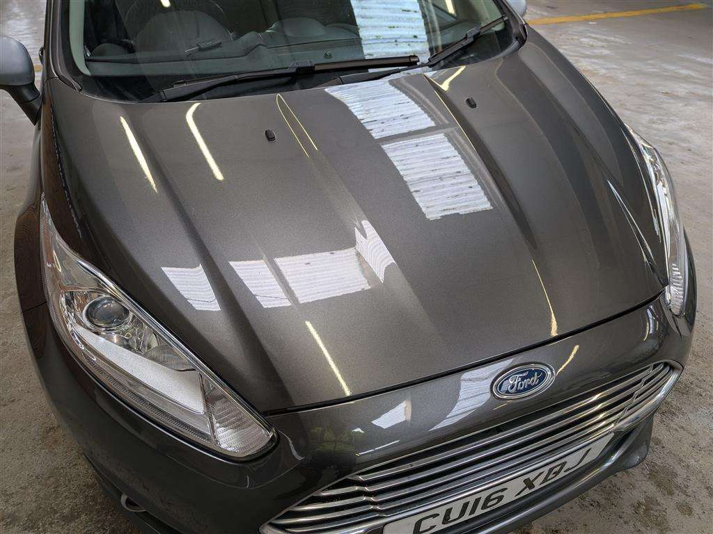 <p>2016 FORD FIESTA ZETEC TURBO</p>