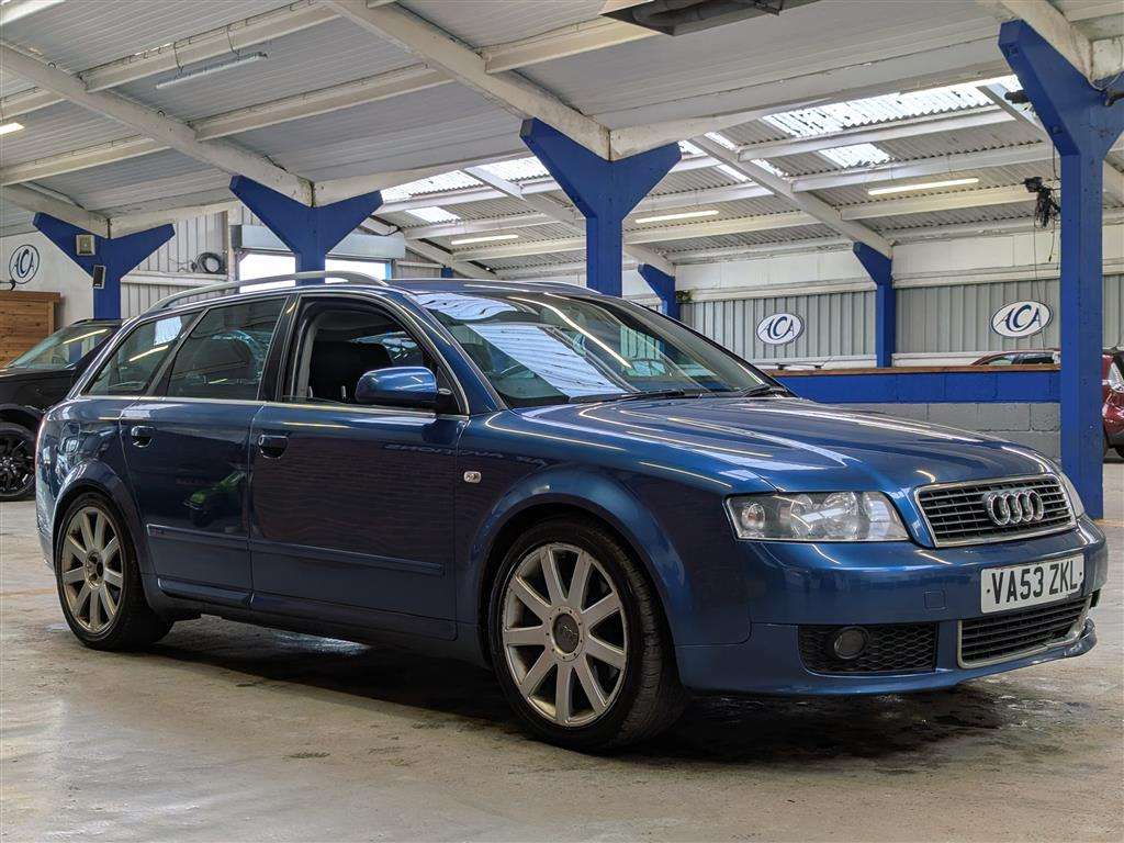 <p>2004 AUDI A4 TDI SPORT</p>