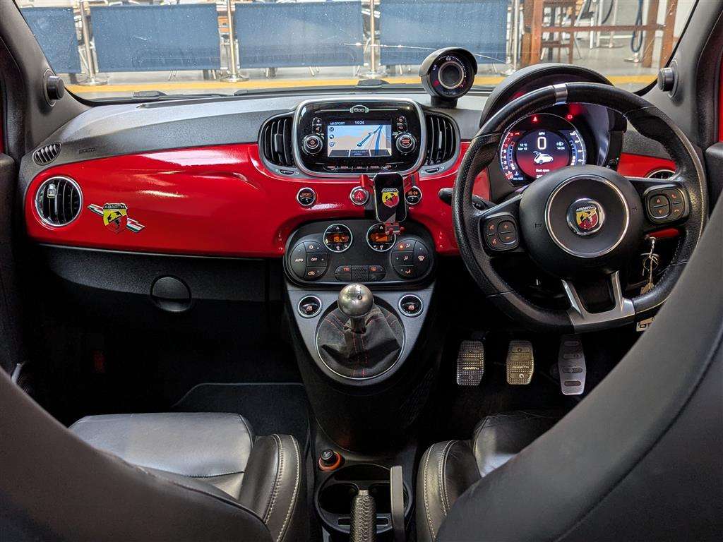 <p>2017 ABARTH 595 TURISMO</p>