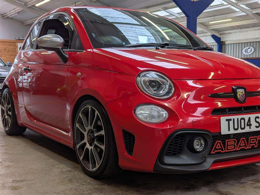 <p>2017 ABARTH 595 TURISMO</p>