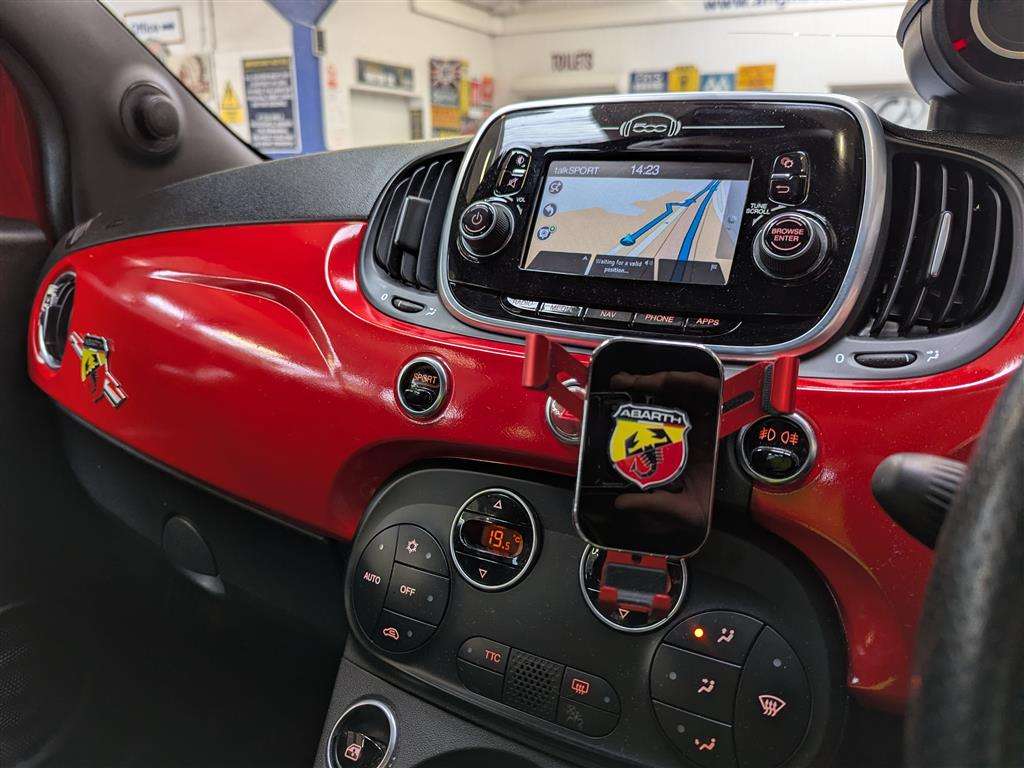 <p>2017 ABARTH 595 TURISMO</p>