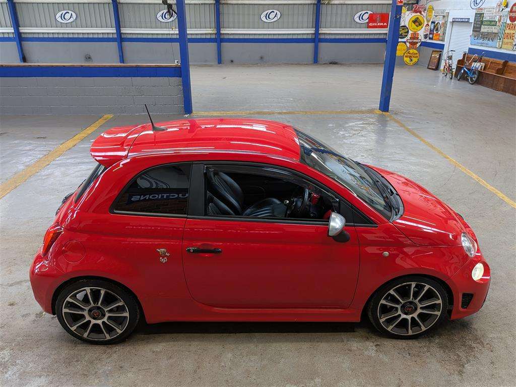 <p>2017 ABARTH 595 TURISMO</p>