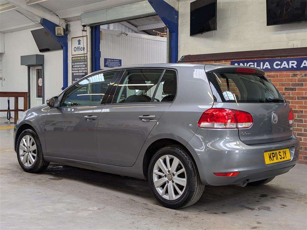 <p>2011 VOLKSWAGEN GOLF MATCH TDI</p>