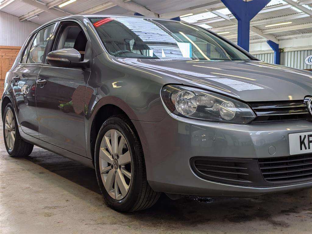 <p>2011 VOLKSWAGEN GOLF MATCH TDI</p>