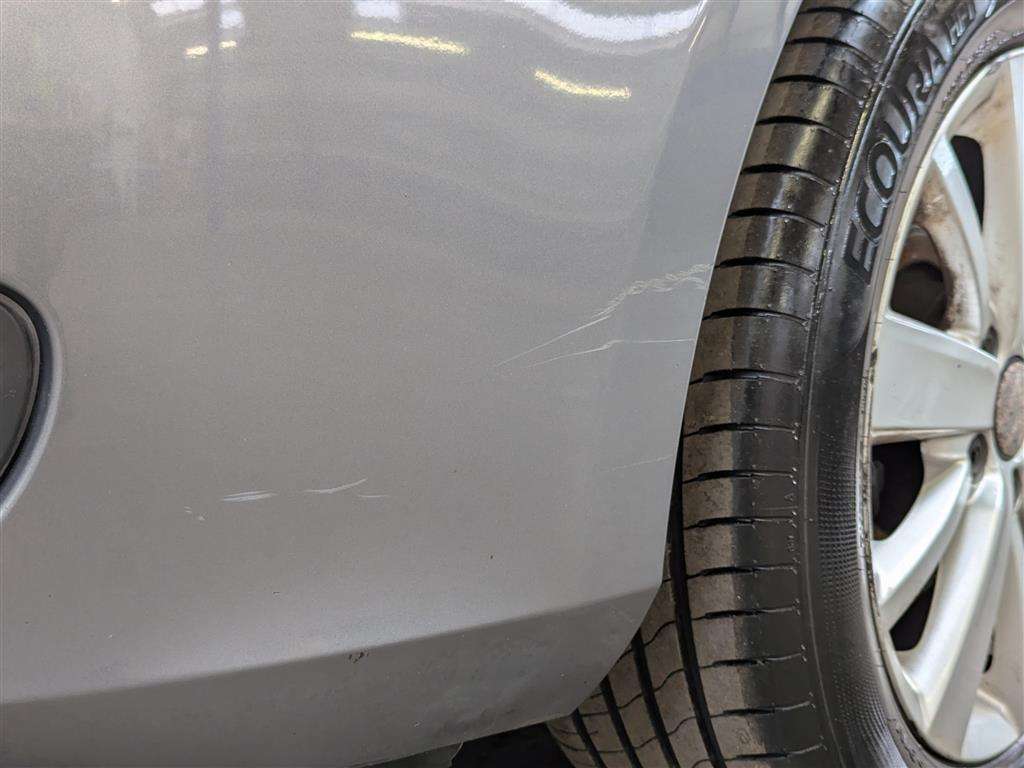 <p>2011 VOLKSWAGEN GOLF MATCH TDI</p>