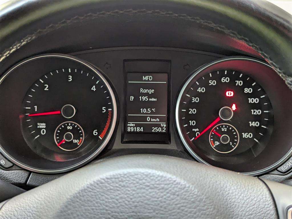 <p>2011 VOLKSWAGEN GOLF MATCH TDI</p>