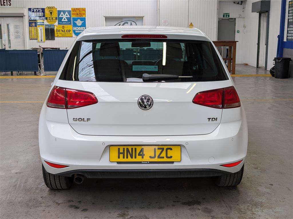 <p>2014 VOLKSWAGEN GOLF SE BLUEMOTION TECH T</p>