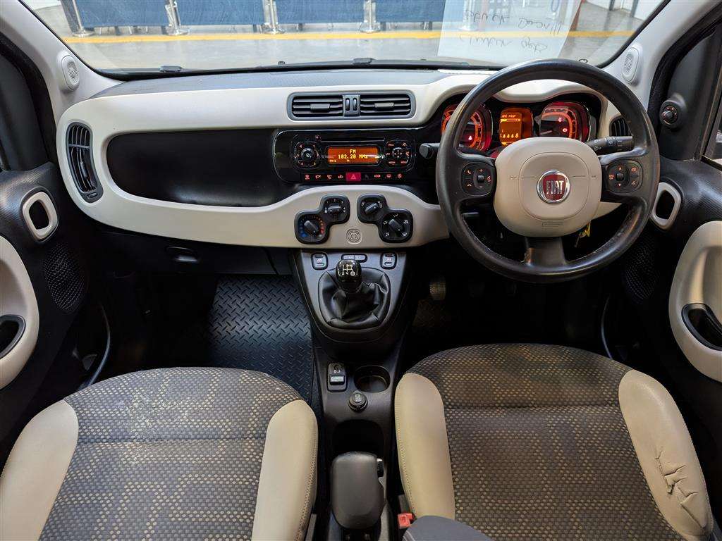 <p>2014 FIAT PANDA TREKKING TWINAIR</p>