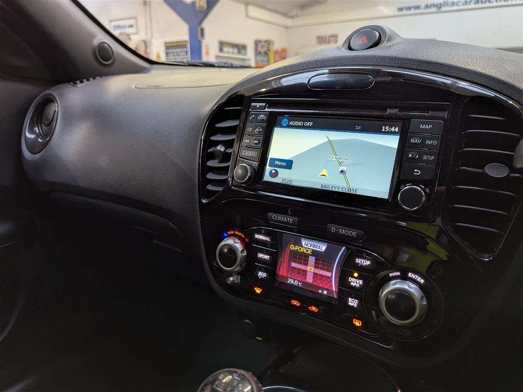 <p>2014 NISSAN JUKE ACENTA PREMIUM DIG-T</p>