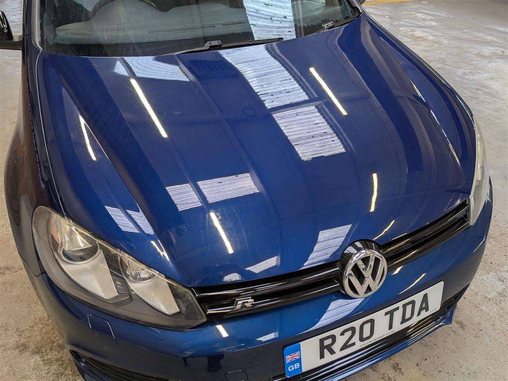 <p>2010 VOLKSWAGEN GOLF R DSG S-A</p>