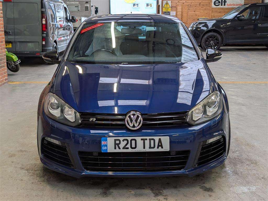 <p>2010 VOLKSWAGEN GOLF R DSG S-A</p>