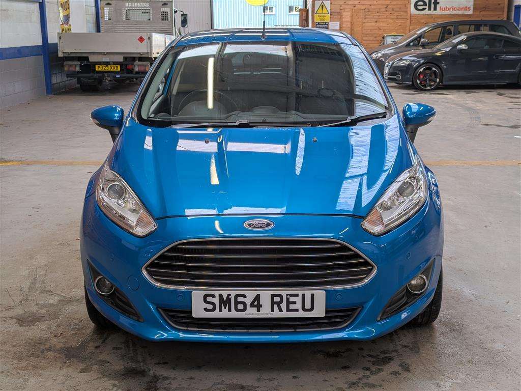 <p>2015 FORD FIESTA ZETEC</p>