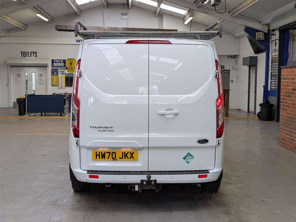 <p>2020 FORD TRANSIT CUSTOM 300LIMITD</p>