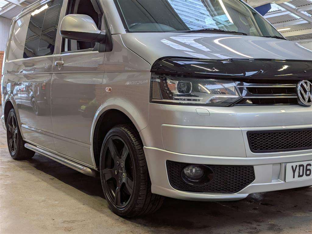 <p>2013 VOLKSWAGEN TRANSP T32 S-LINE TDI180</p>