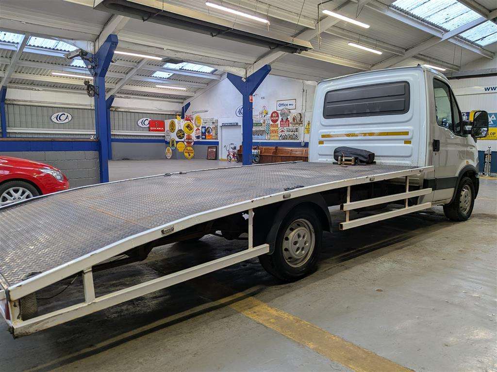<p>2013 IVECO DAILY 35S11 LWB RECOVERY TRUCK</p>