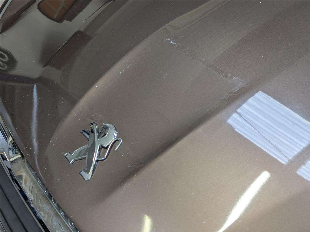 <p>2015 PEUGEOT 308 ACTIVE BLUE HDI</p>