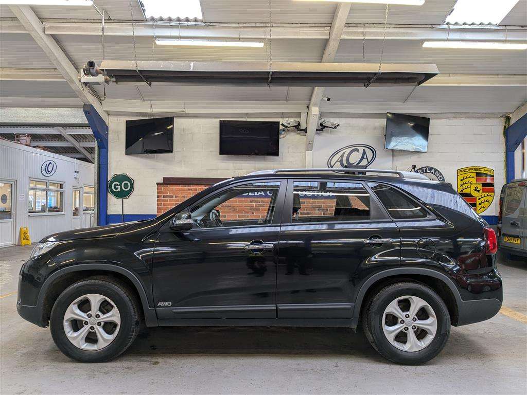 <p>2013 KIA SORENTO KX-1 CRDI 4X4</p>