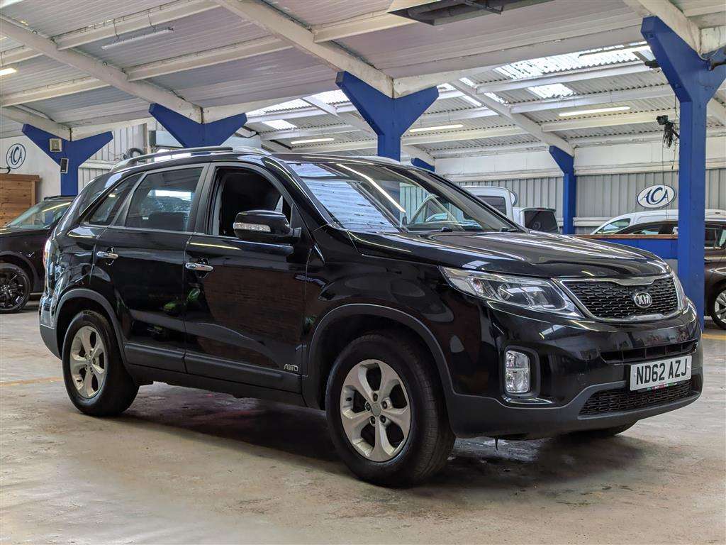 <p>2013 KIA SORENTO KX-1 CRDI 4X4</p>