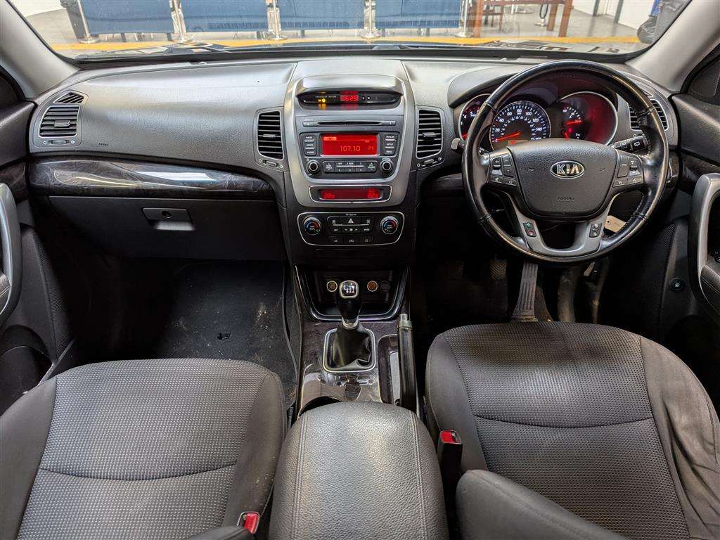 <p>2013 KIA SORENTO KX-1 CRDI 4X4</p>