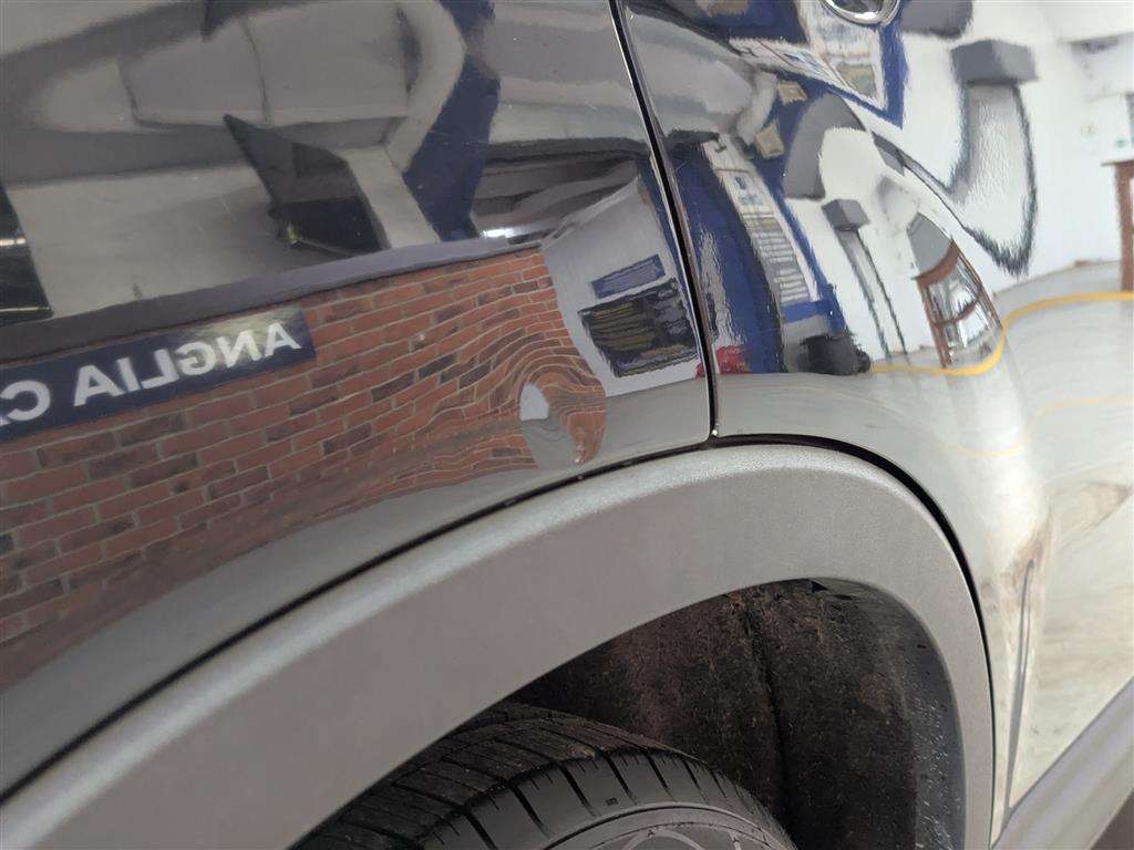 <p>2013 KIA SORENTO KX-1 CRDI 4X4</p>