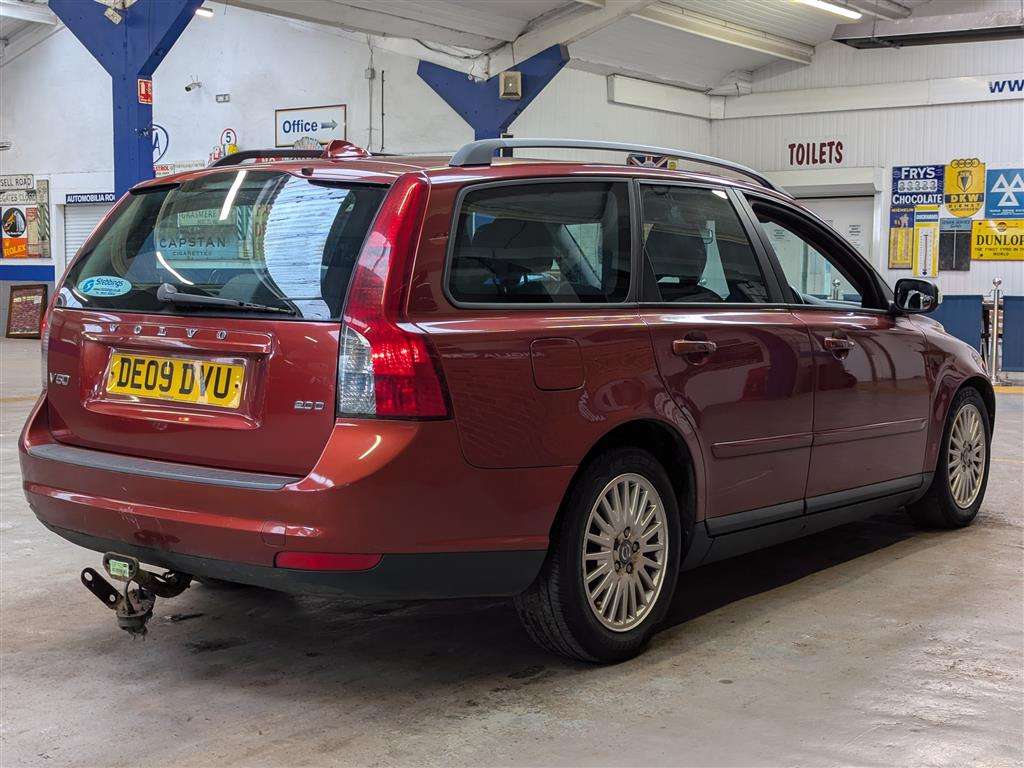 <p>2009 VOLVO V50 S D</p>