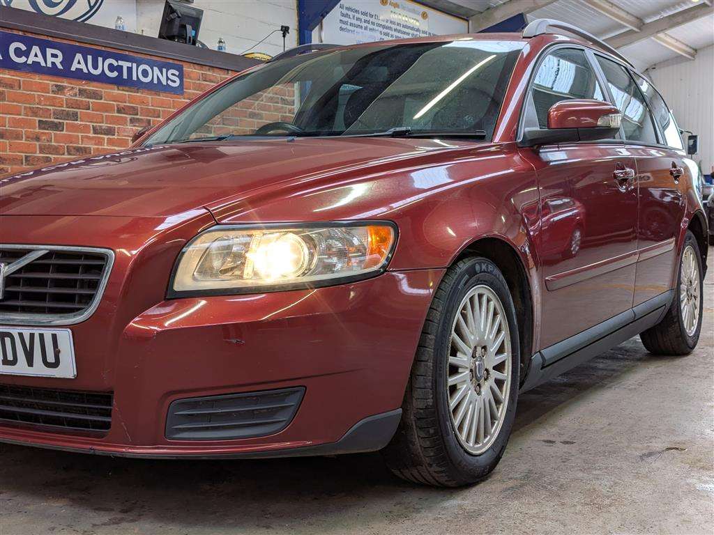 <p>2009 VOLVO V50 S D</p>