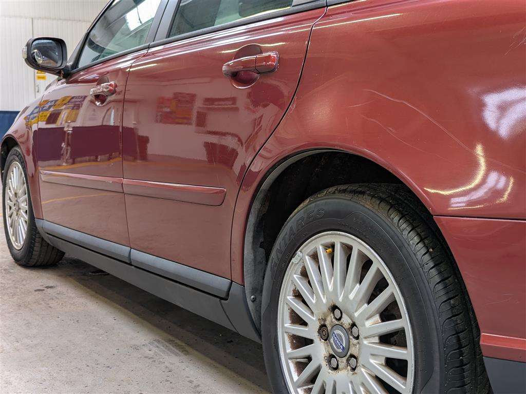 <p>2009 VOLVO V50 S D</p>