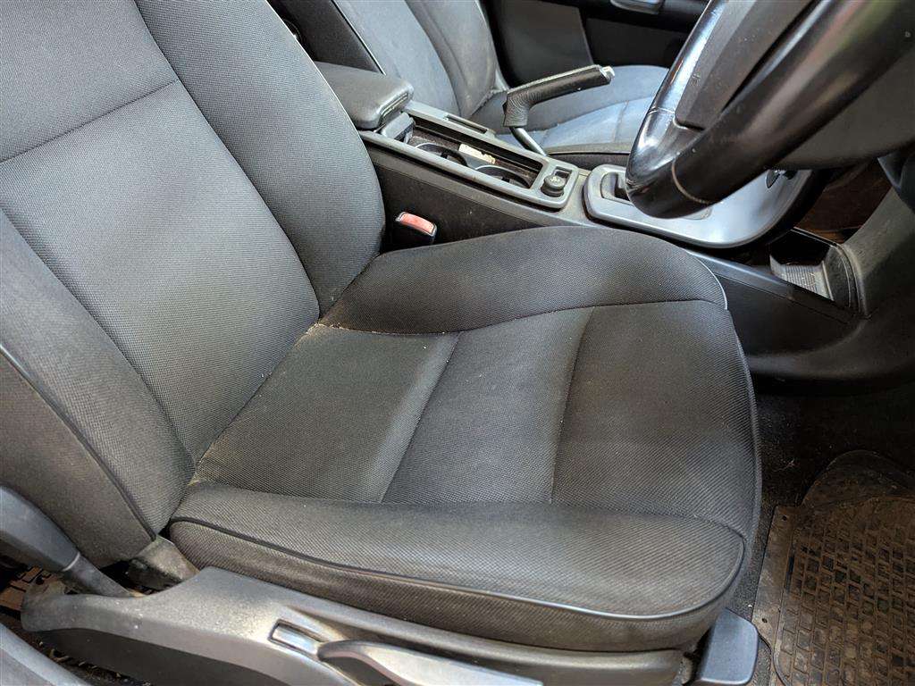 <p>2009 VOLVO V50 S D</p>