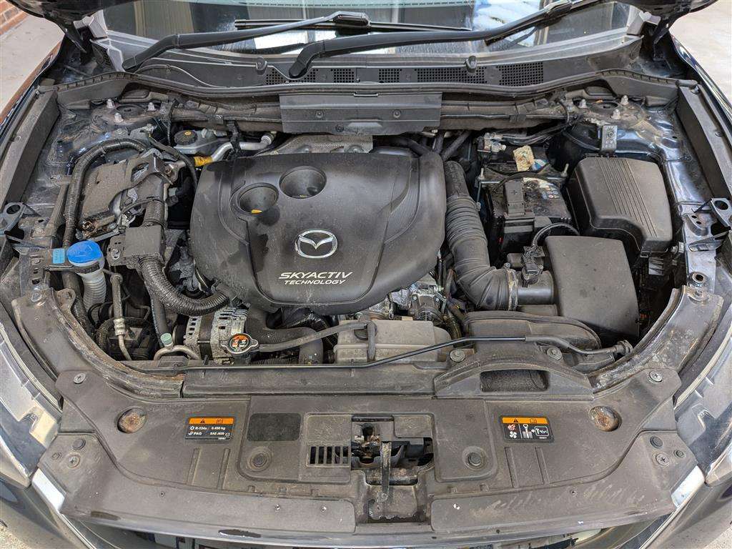 <p>2014 MAZDA CX-5 SPORT NAV D 4X4</p>