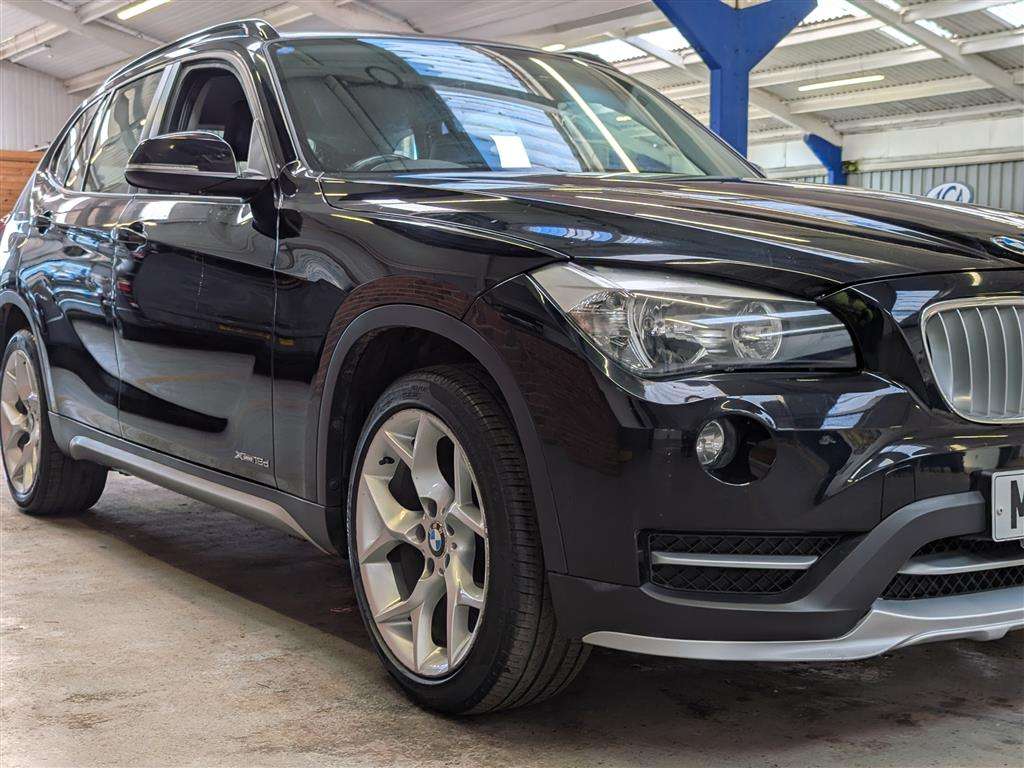 <p>2014 BMW X1 XDRIVE18D XLINE</p>