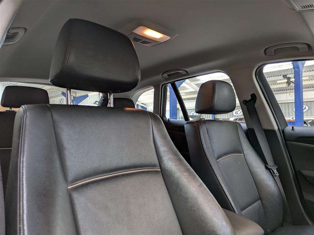 <p>2014 BMW X1 XDRIVE18D XLINE</p>