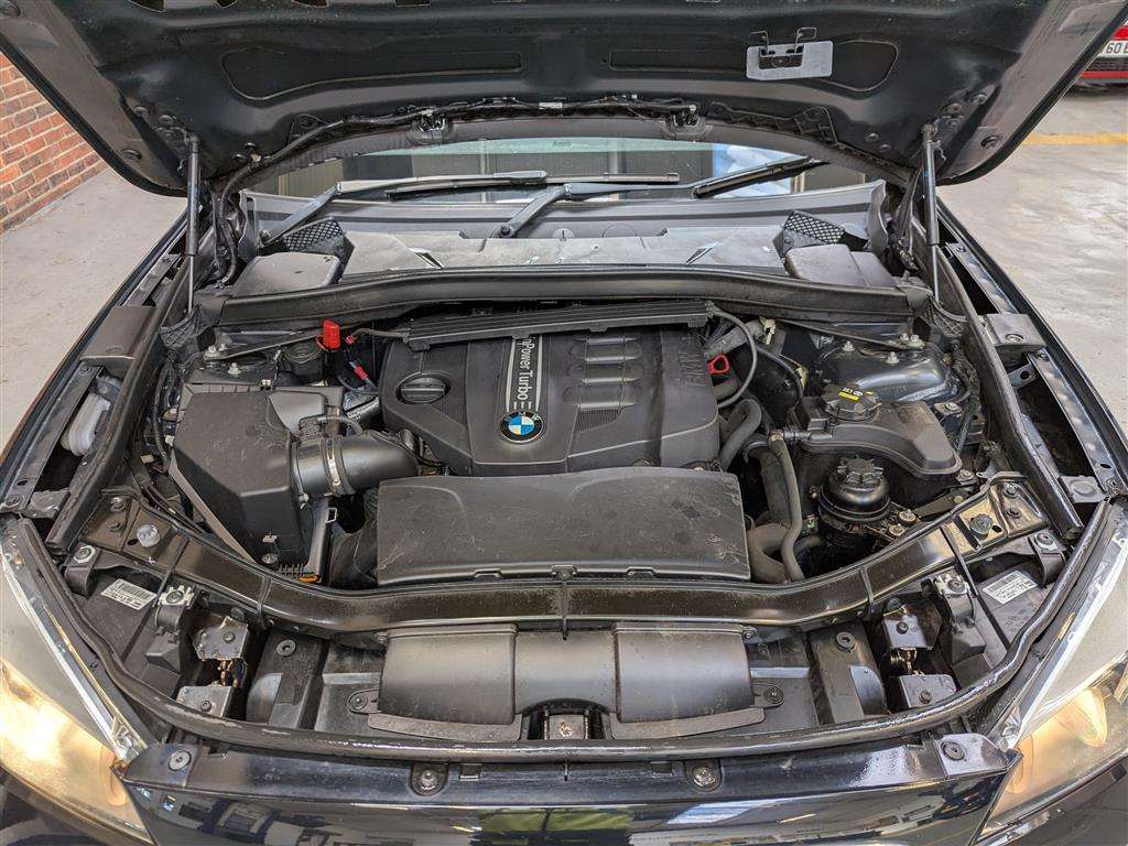 <p>2014 BMW X1 XDRIVE18D XLINE</p>