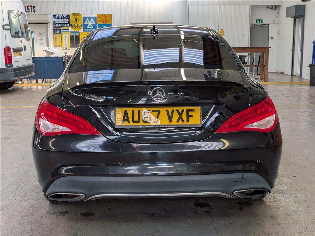 <p>2017 MERCEDES-BENZ CLA 180 SPORT AUTO</p>