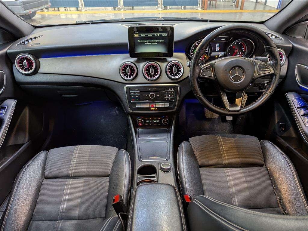 <p>2017 MERCEDES-BENZ CLA 180 SPORT AUTO</p>