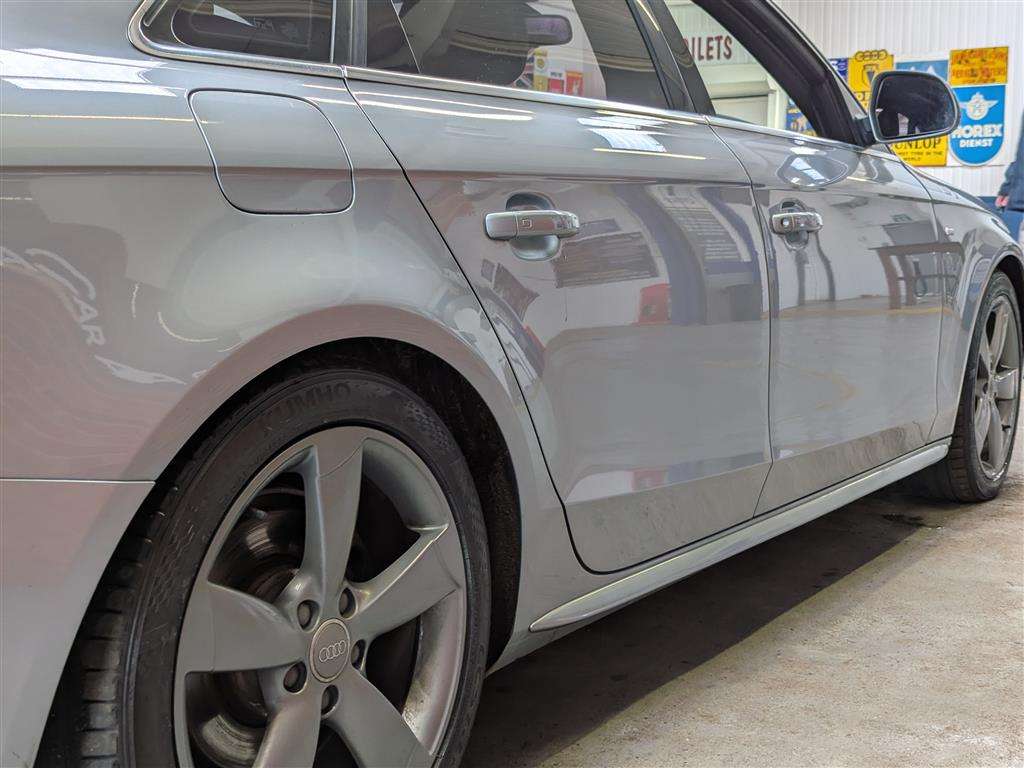 <p>2008 AUDI A4 S LINE 160 TFSI</p>