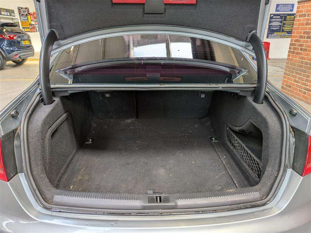 <p>2008 AUDI A4 S LINE 160 TFSI</p>