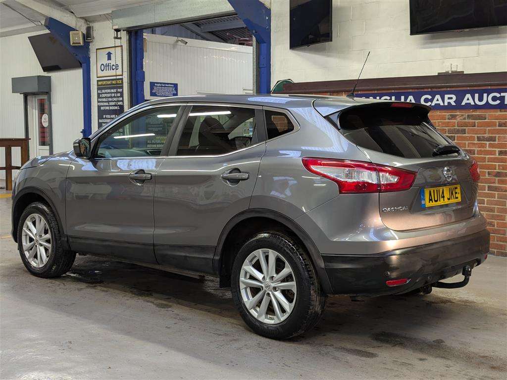 <p>2014 NISSAN QASHQAI ACENTA PREMIUM DI</p>