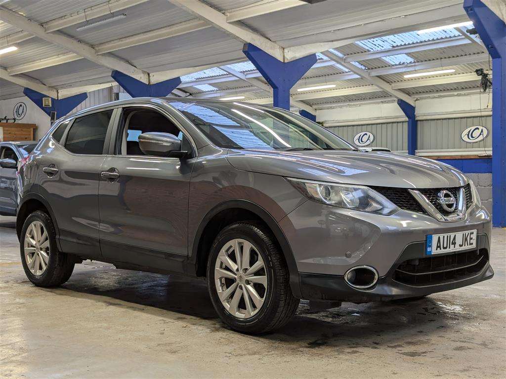 <p>2014 NISSAN QASHQAI ACENTA PREMIUM DI</p>