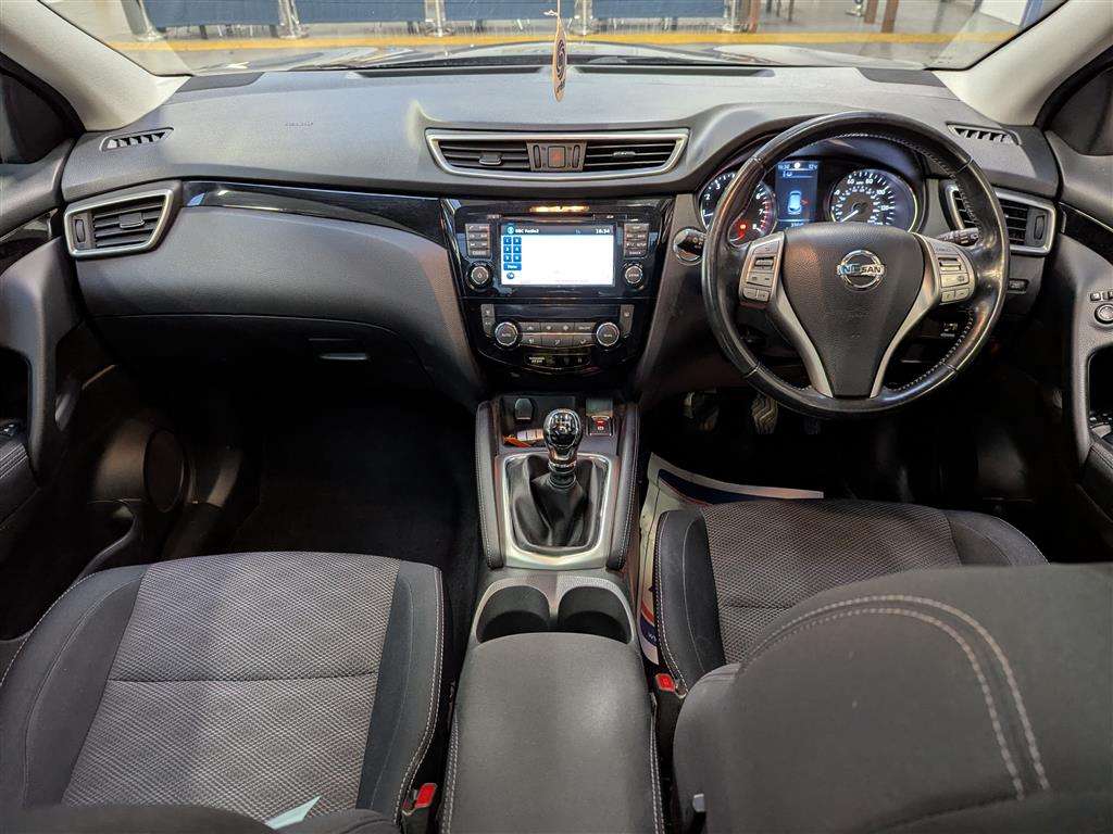 <p>2014 NISSAN QASHQAI ACENTA PREMIUM DI</p>