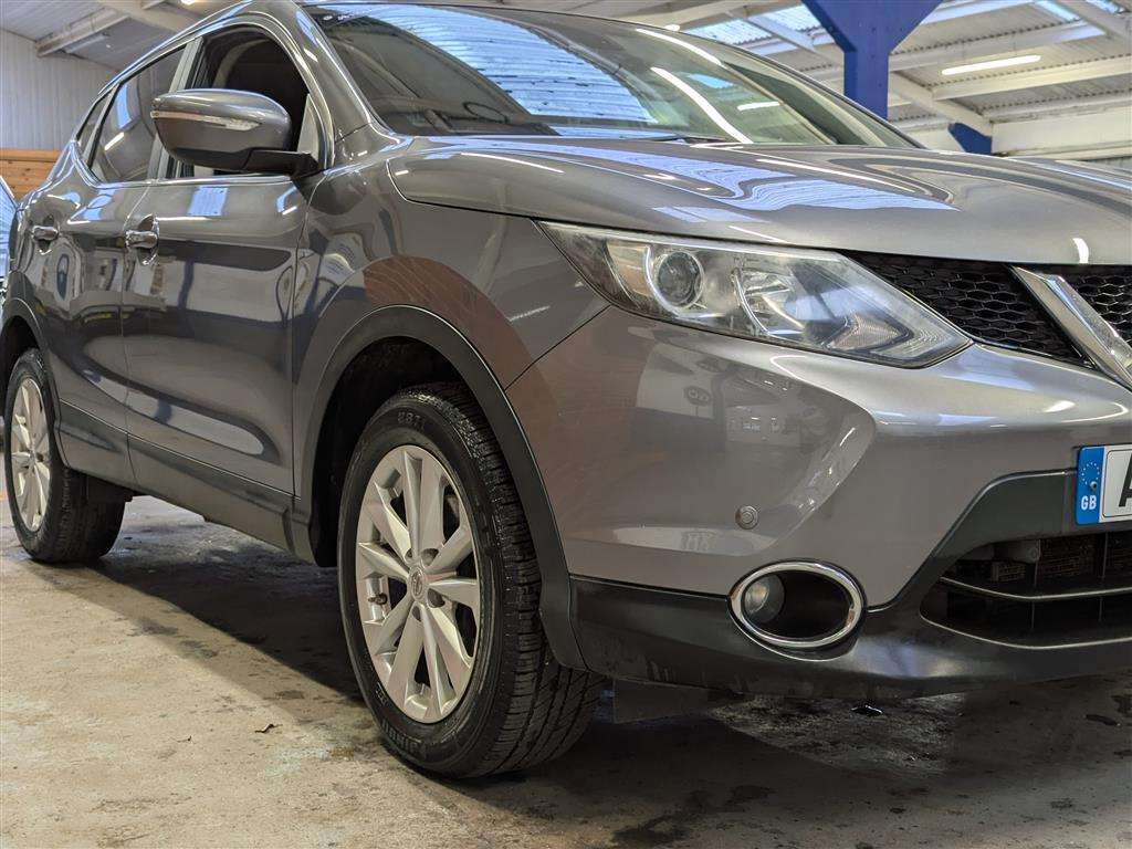 <p>2014 NISSAN QASHQAI ACENTA PREMIUM DI</p>