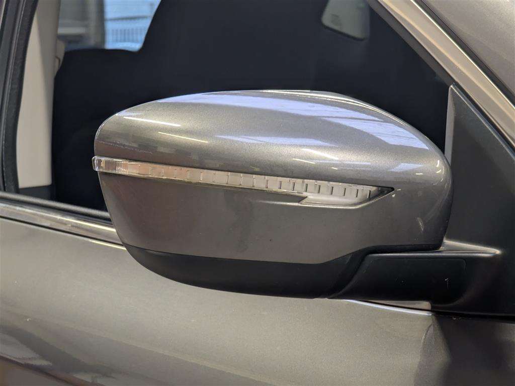 <p>2014 NISSAN QASHQAI ACENTA PREMIUM DI</p>