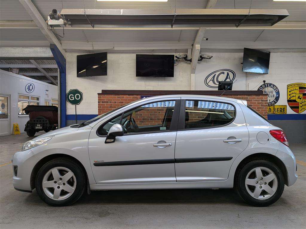 <p>2010 PEUGEOT 207 VERVE HDI 70</p>