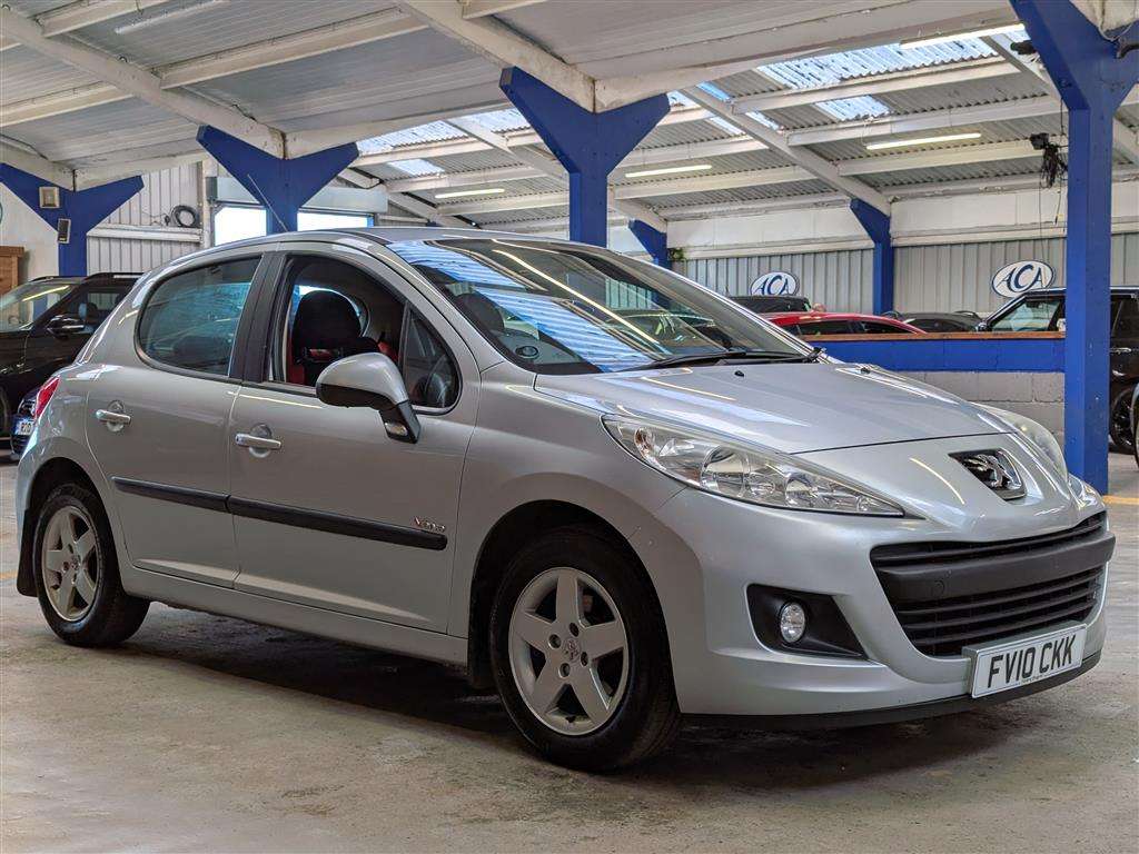 <p>2010 PEUGEOT 207 VERVE HDI 70</p>