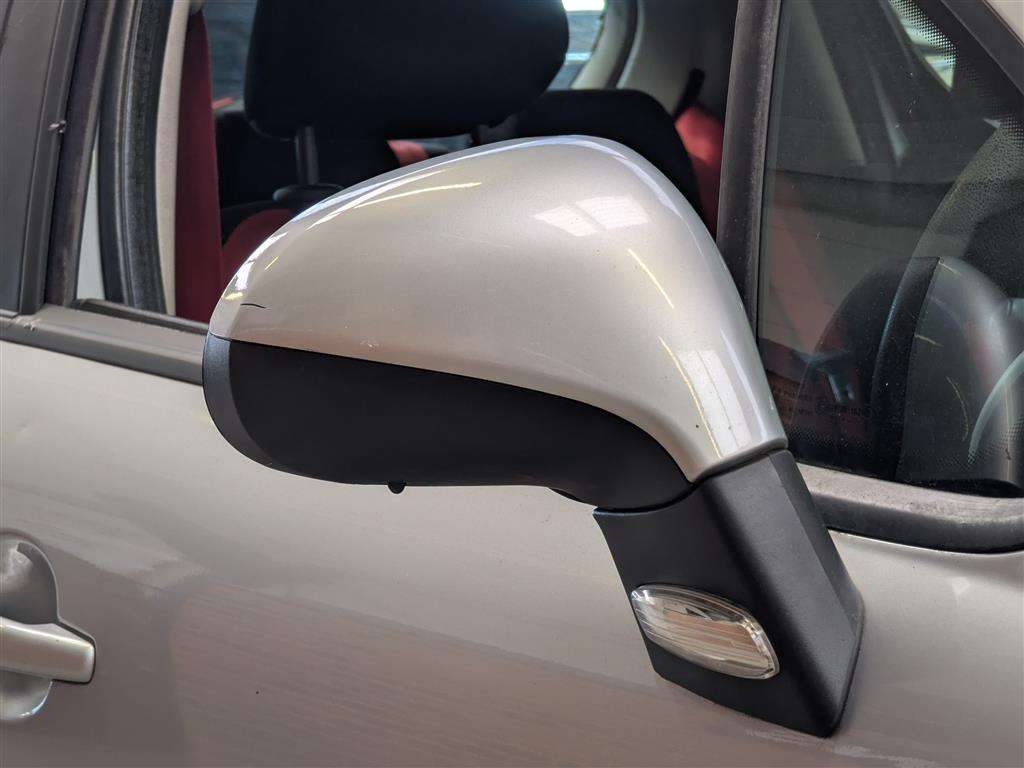 <p>2010 PEUGEOT 207 VERVE HDI 70</p>