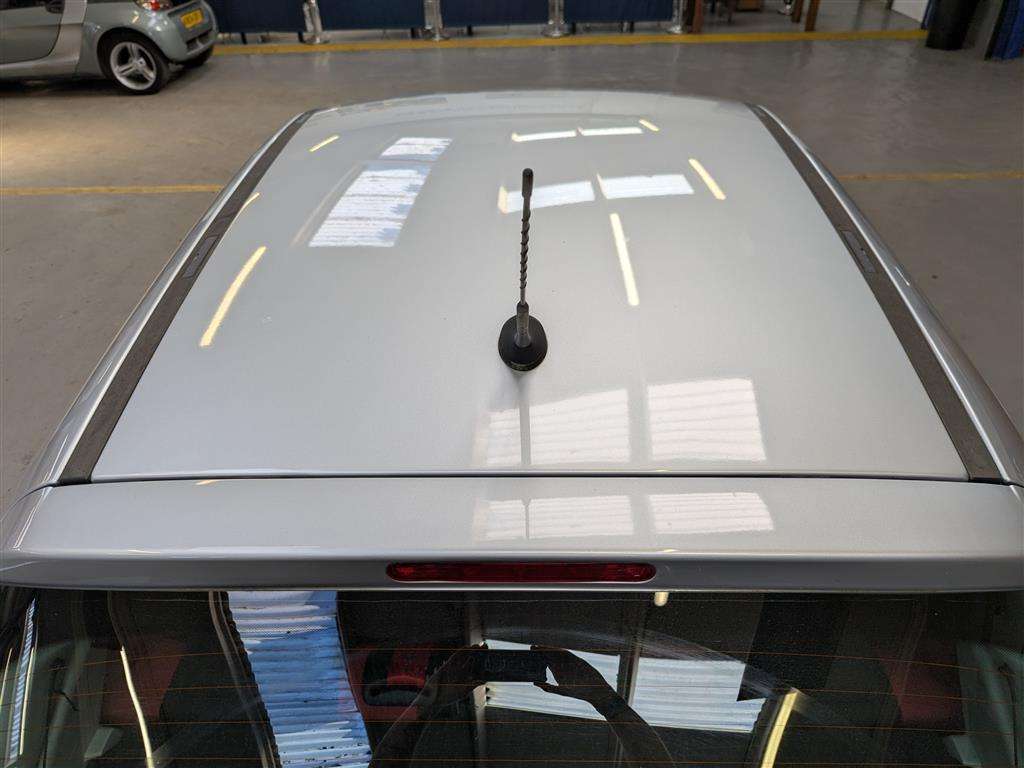 <p>2010 PEUGEOT 207 VERVE HDI 70</p>