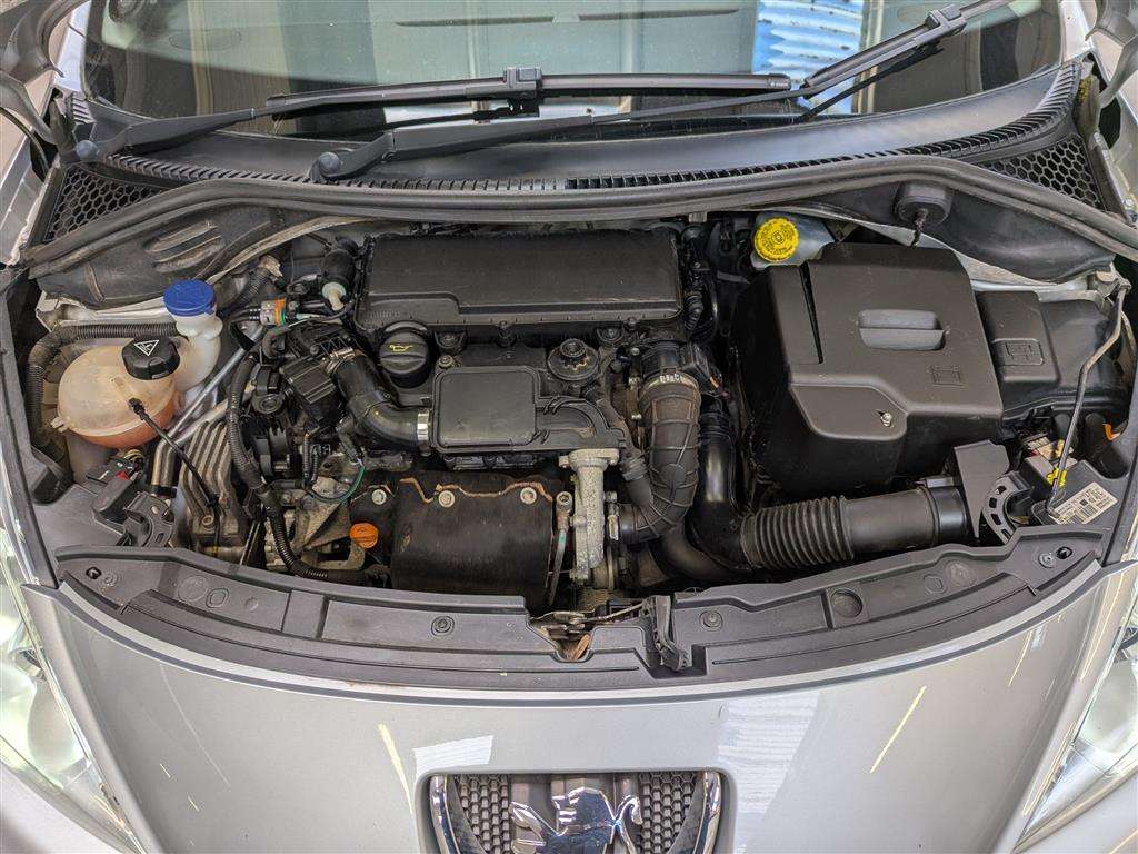 <p>2010 PEUGEOT 207 VERVE HDI 70</p>