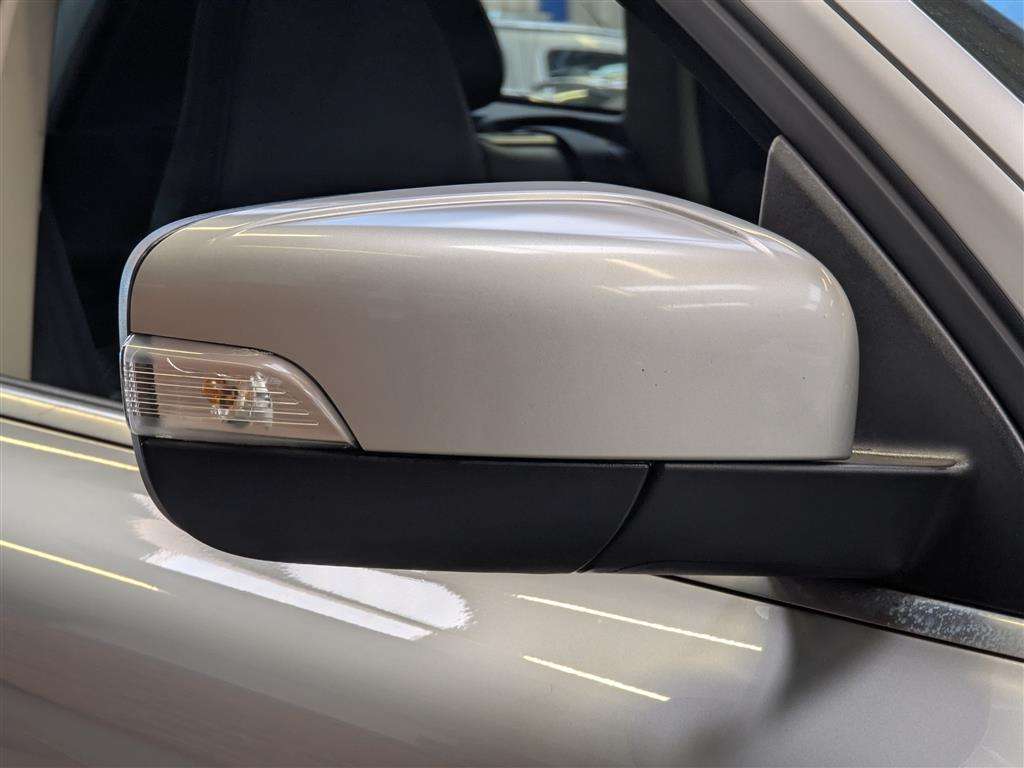 <p>2010 VOLVO XC60 SE AWD D5</p>