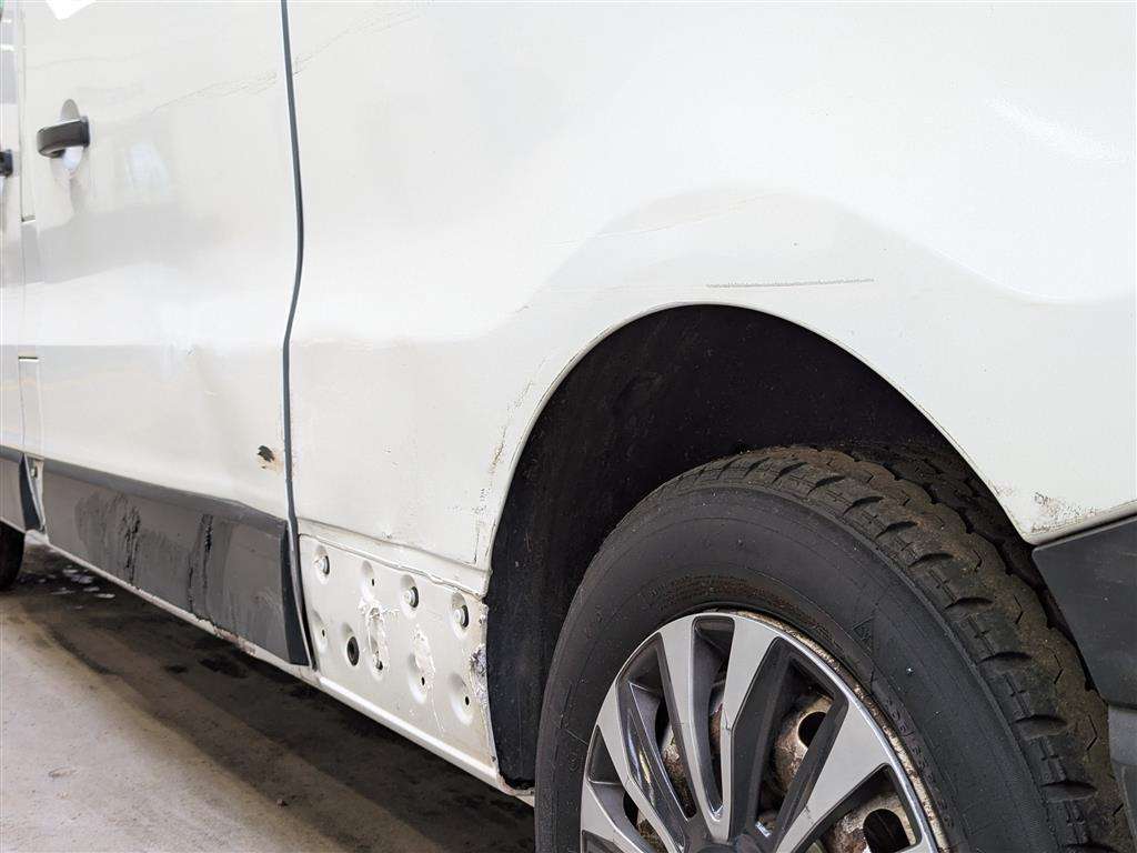 <p>2017 VAUXHALL VIVARO 2900 CDTI</p>