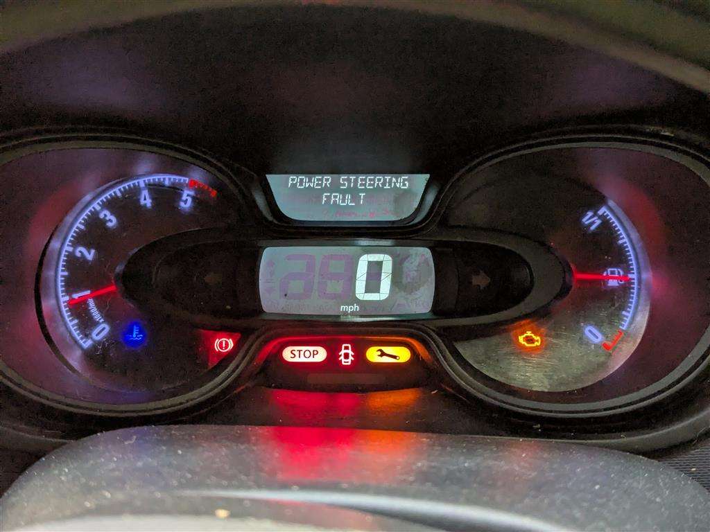 <p>2017 VAUXHALL VIVARO 2900 CDTI</p>